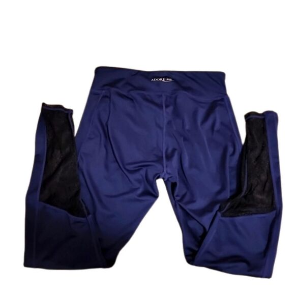 ADORE Me Leggings - Picture 4 of 5